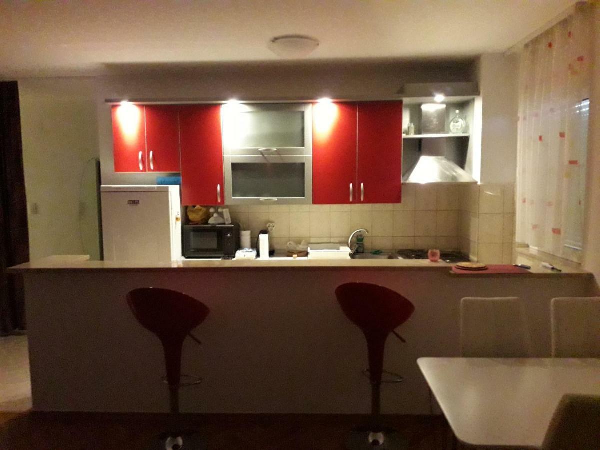 Apartman Baška Voda Dış mekan fotoğraf